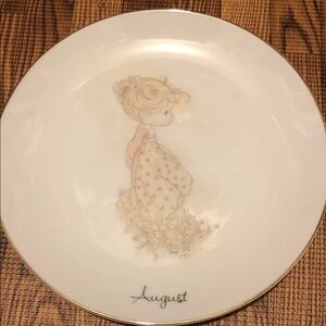 Precious Moments August Plate with Gold and Cream
